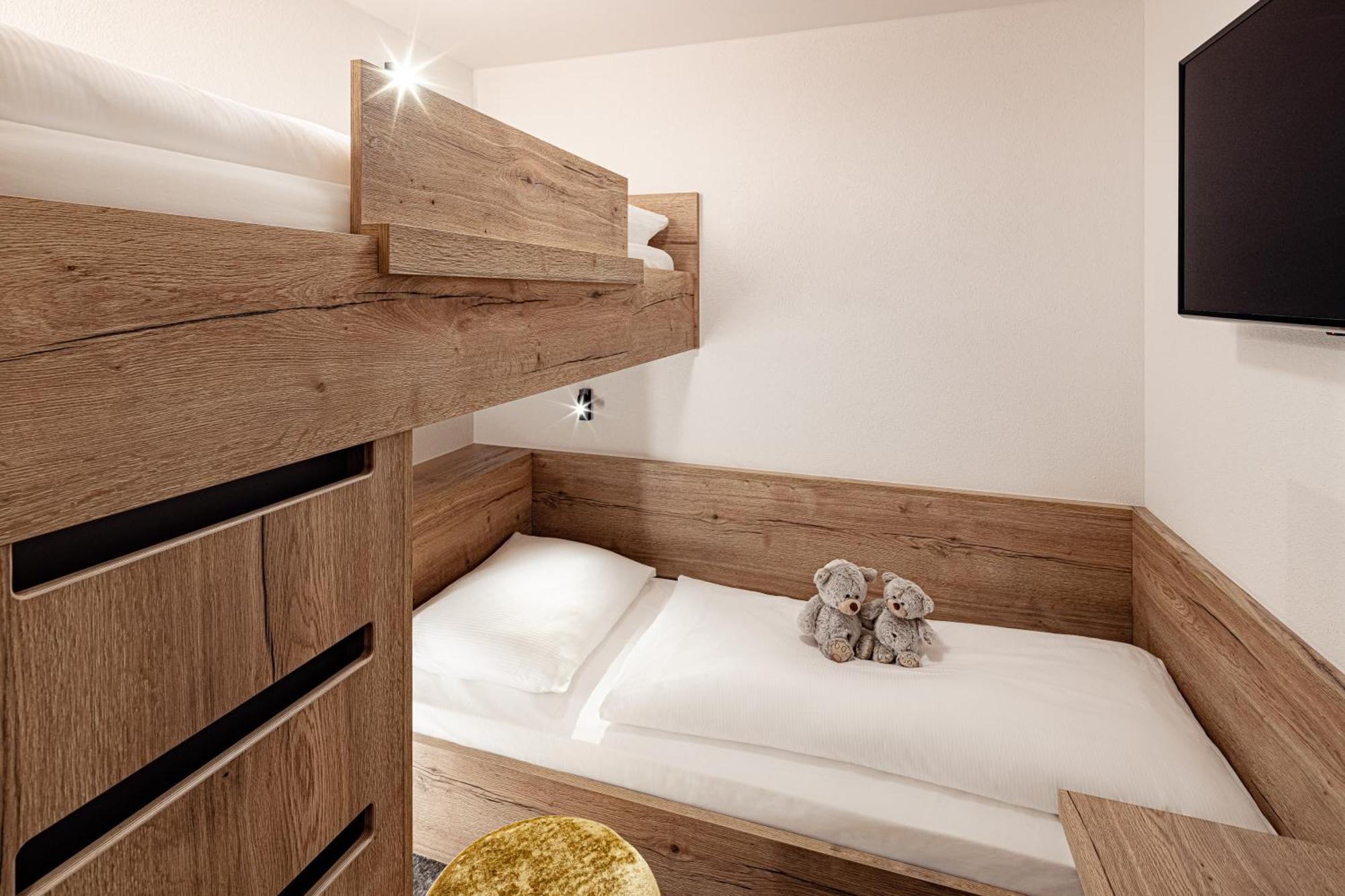 Hotel Schneeberg Family Spa Resort Риданна Экстерьер фото