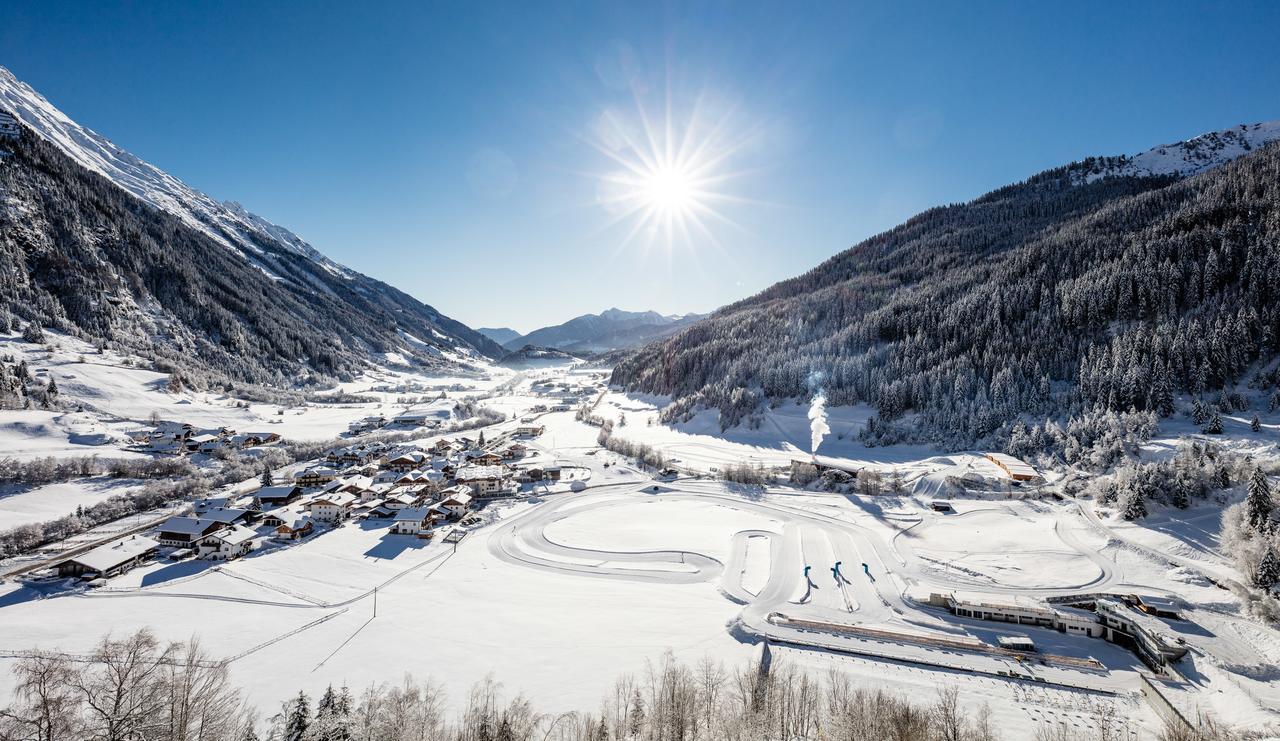 Hotel Schneeberg Family Spa Resort Риданна Экстерьер фото