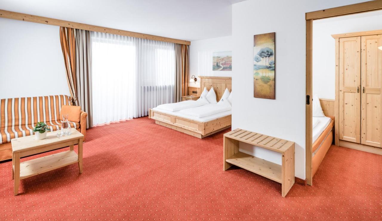 Hotel Schneeberg Family Spa Resort Риданна Экстерьер фото